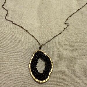 Elegant Black and Gold Necklace